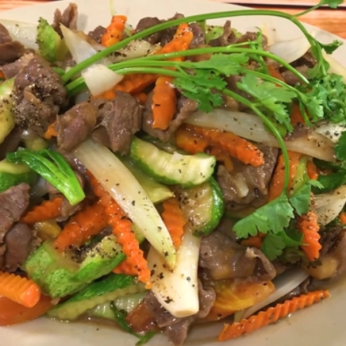 BÒ XÀO RAU CỦ